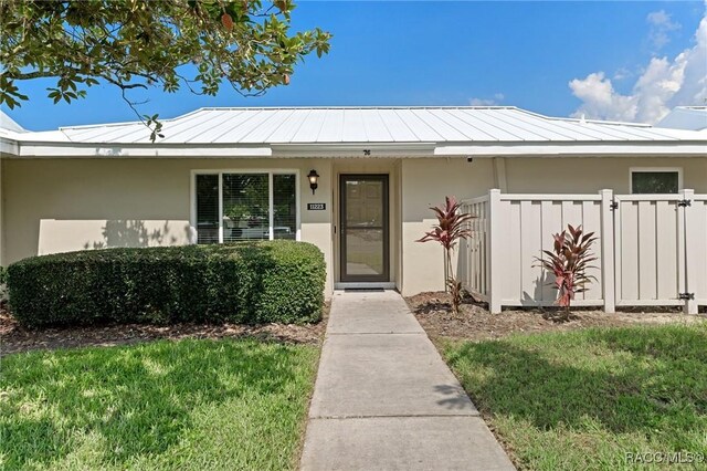11223 W Bayshore Dr, Crystal River, FL 34429 - photo 1