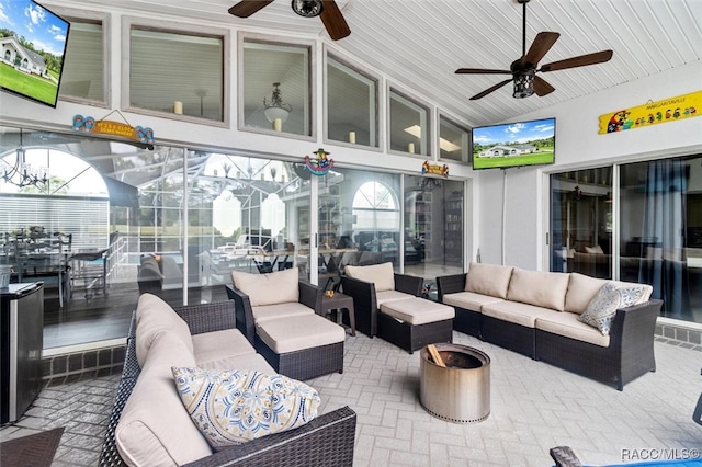 view of patio / terrace featuring outdoor lounge area and ceiling fan