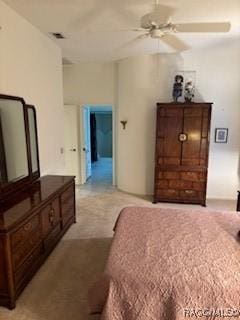 bedroom with ceiling fan