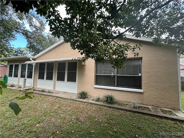 view of home's exterior