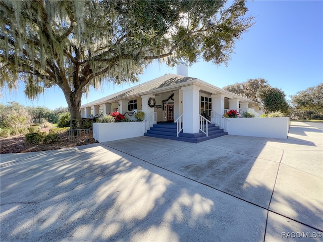 view of front of house