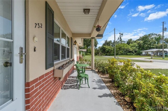732 Wharton Ter, Inverness, FL 34450 - view of porch