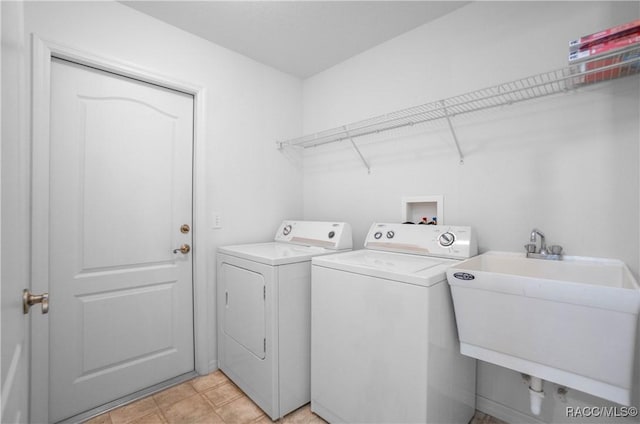 604 Morse St, Inverness, FL 34452 - laundry area featuring washer and dryer