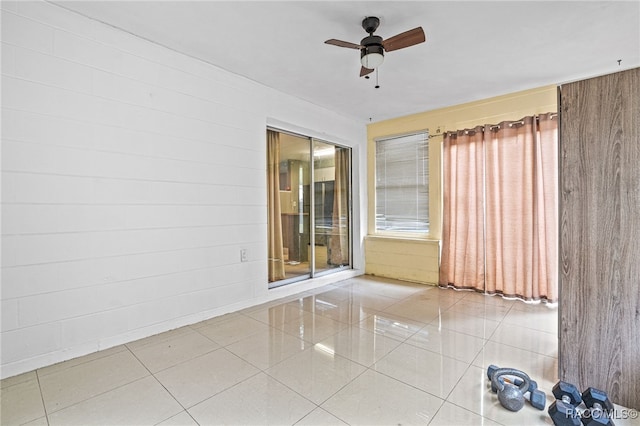 8 S Columbus St, Beverly Hills, FL 34465 - unfurnished room featuring tile patterned floors and a ceiling fan