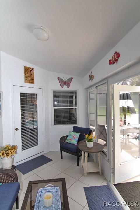 2745 N Canterbury Lake Dr, Hernando, FL 34442 - sunroom with vaulted ceiling