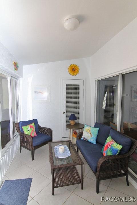 2745 N Canterbury Lake Dr, Hernando, FL 34442 - view of patio / terrace with an outdoor hangout area