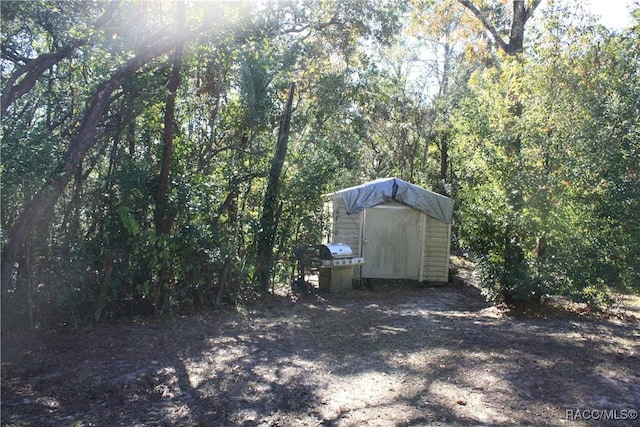 view of outbuilding