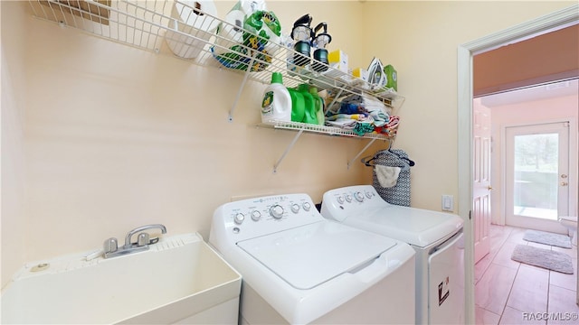 4690 W Tomahawk Dr, Beverly Hills, FL 34465 - washroom with separate washer and dryer