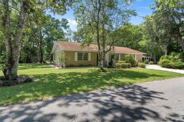 690 S Flora Pt, Inverness, FL 34450 - photo 1