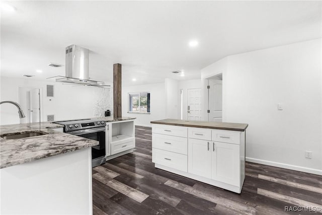 kitchen with sink, stainless steel electric range, white cabinetry, island exhaust hood, and a kitchen island