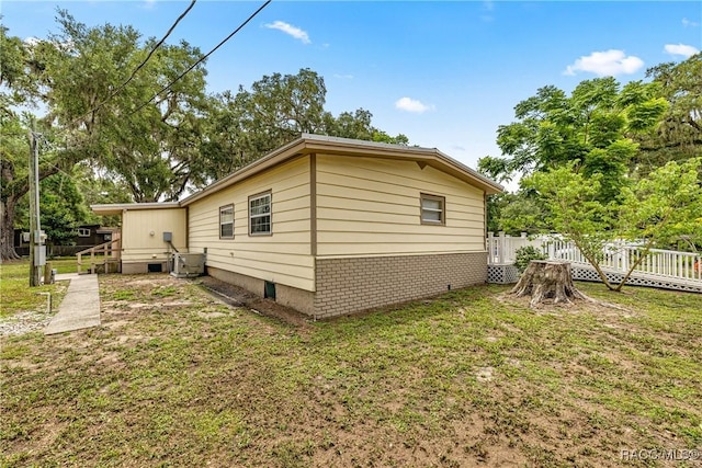 22535 SW 117th St, Dunnellon, FL 34431 - view of side of property featuring a cooling unit
