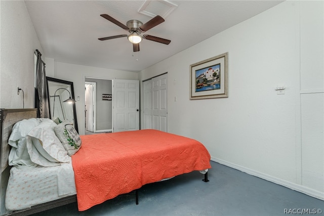 bedroom with ceiling fan