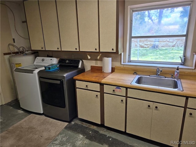 215 S Jefferson St, Beverly Hills, FL 34465 - laundry area with cabinet space and independent washer and dryer