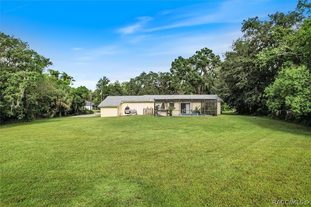 view of front of home with a front lawn