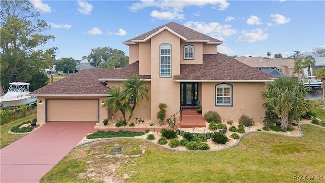 view of front of home with a front lawn