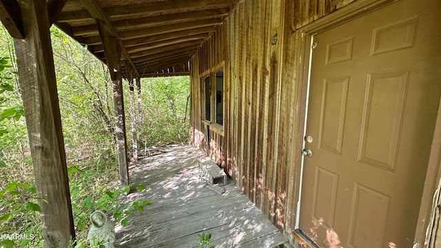 Listing photo 3 for 657 County Rd 135, Riceville TN 37370