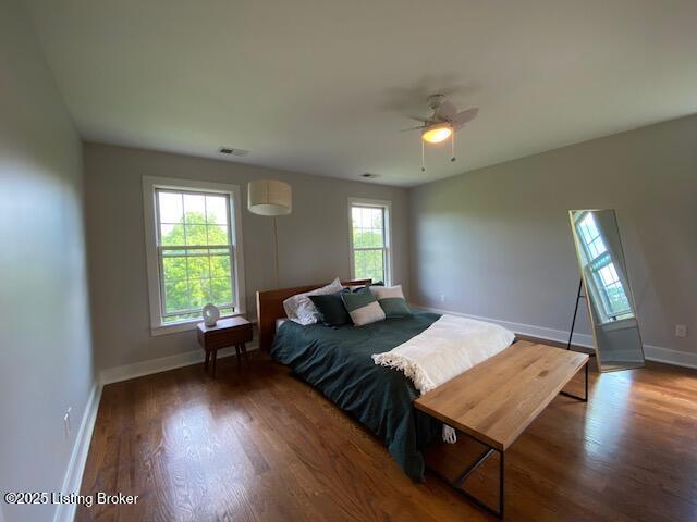 300 Sadie Ln, Bardstown, KY 40004 - bedroom featuring wood finished floors, baseboards, and ceiling fan