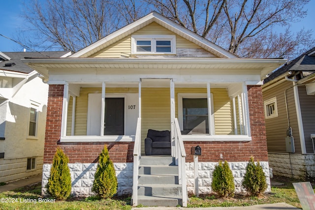 bungalow featuring a porch