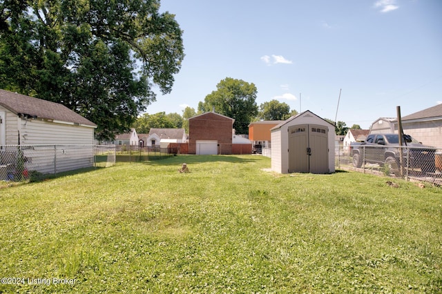 view of yard with a storage shed