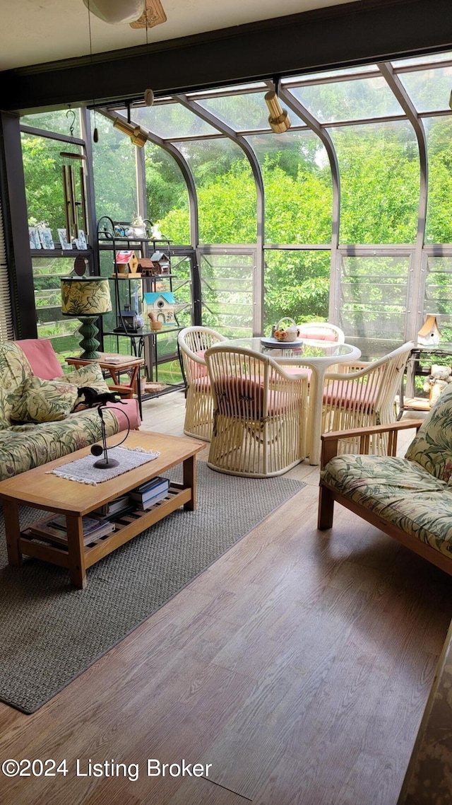 view of sunroom / solarium