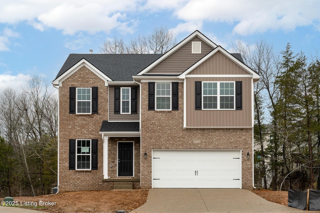 view of front of house featuring a garage