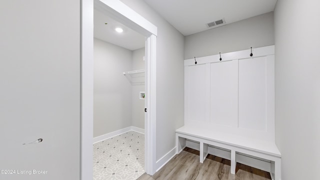 view of mudroom