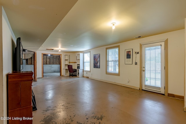 view of unfurnished living room