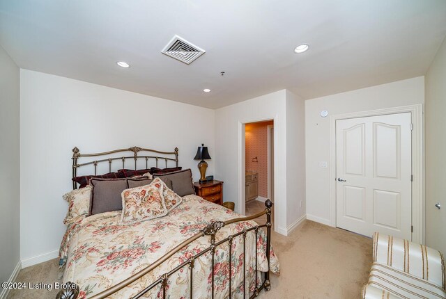 bedroom featuring light carpet, recessed lighting, visible vents, and baseboards