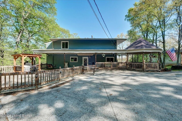 view of front of home featuring a gazebo