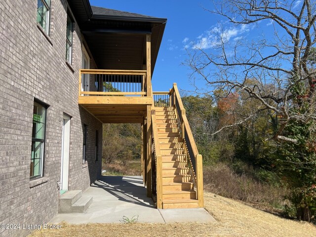 view of home's exterior