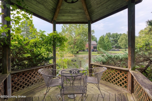 deck featuring outdoor dining area