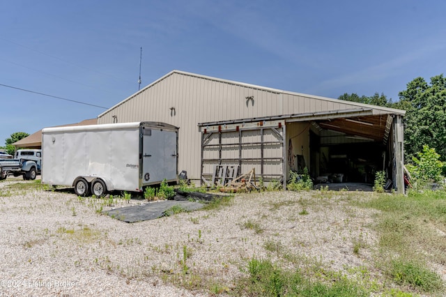 view of outbuilding