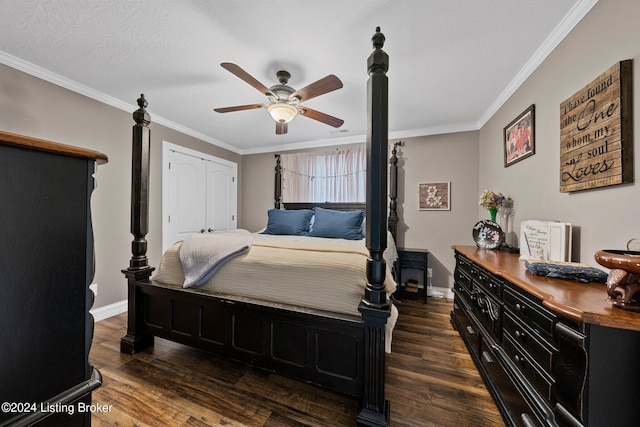 bedroom with a ceiling fan, crown molding, baseboards, and dark wood-type flooring