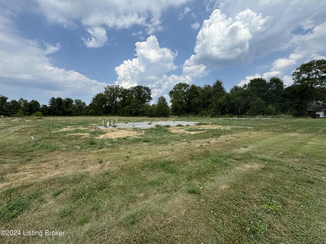 13 Red Leaf Dr, Carrollton, KY 41008