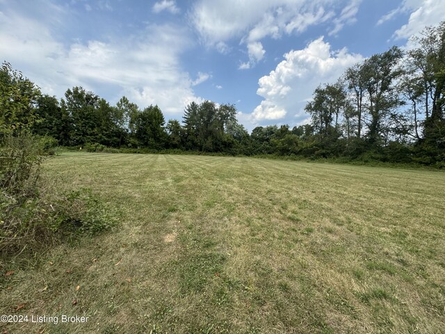 13 Red Leaf Dr, Carrollton, KY 41008