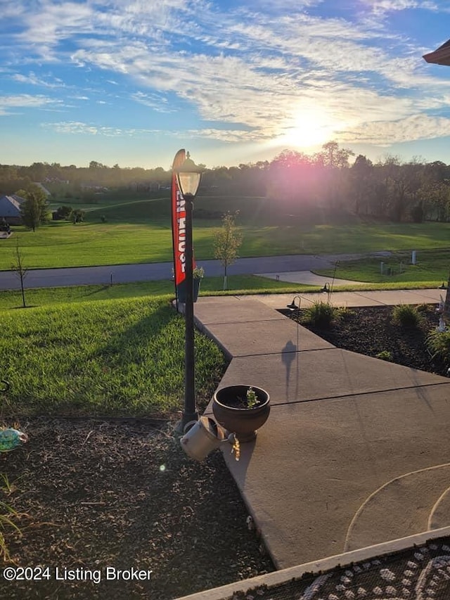 4 N Ridge View Dr, Carrollton, KY 41008 - exterior space featuring a lawn