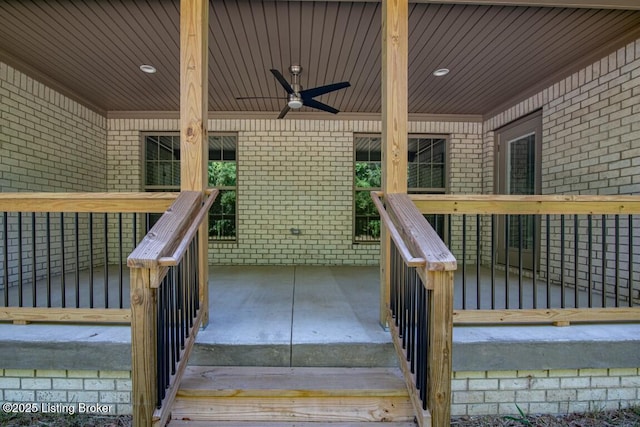 deck with ceiling fan