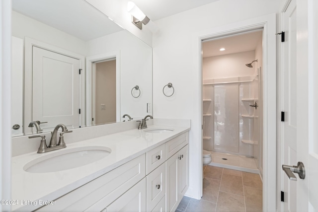 6715 Hypoint Ridge Rd, Crestwood, KY 40014 - full bathroom with a shower stall, tile patterned floors, toilet, and a sink