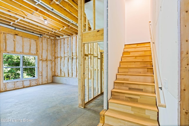 6715 Hypoint Ridge Rd, Crestwood, KY 40014 - interior space