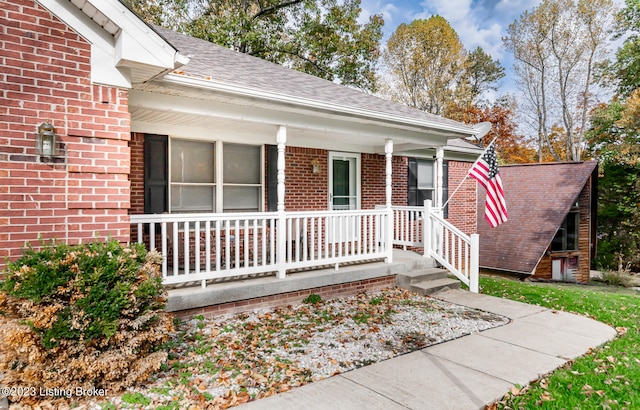 view of front of home featuring a porch