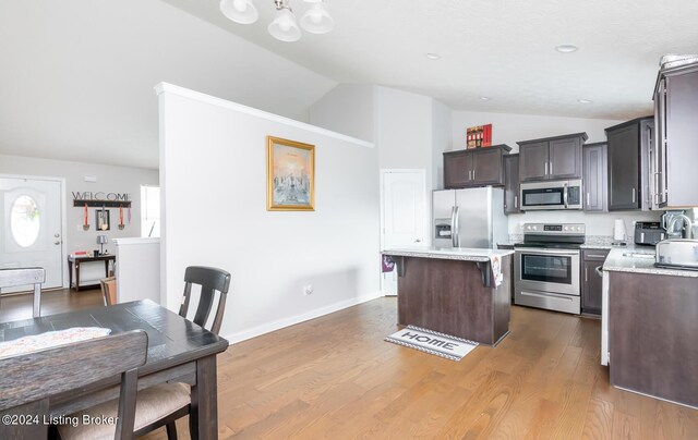 619 Napa Valley Ct, Vine Grove, KY 40175