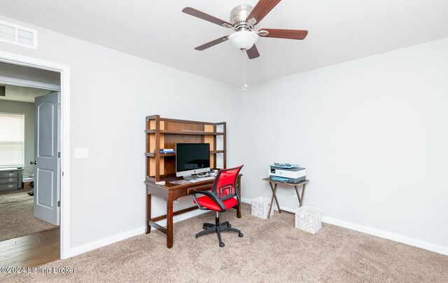 619 Napa Valley Ct, Vine Grove, KY 40175