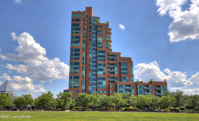 view of building exterior