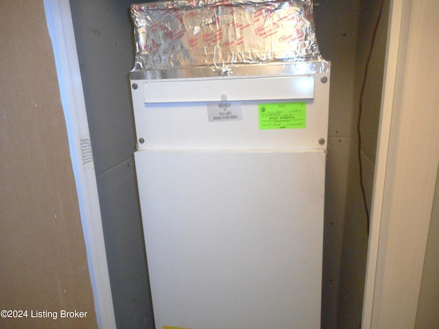 2608 Hickory Ridge Rd, Mount Eden, KY 40046 - details with heating unit