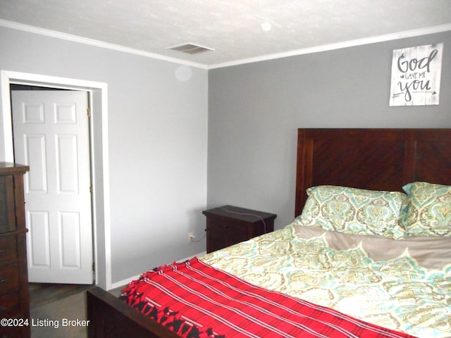 2608 Hickory Ridge Rd, Mount Eden, KY 40046 - bedroom featuring crown molding and visible vents