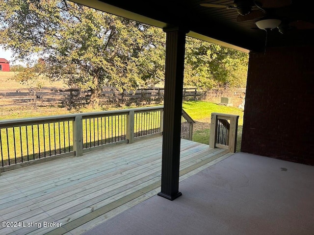 deck featuring ceiling fan