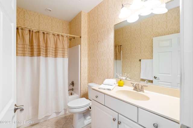 full bathroom featuring tile patterned floors, vanity, shower / bathtub combination with curtain, and toilet