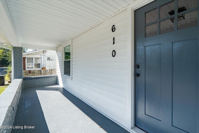 exterior space with a porch