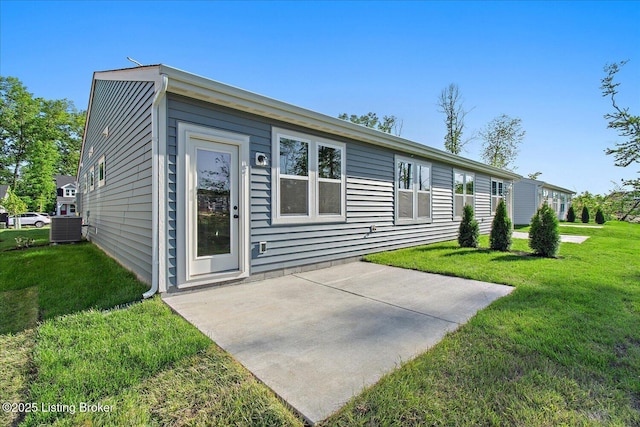 204 Harvest Moon Ct Unit 217B, Shepherdsville, KY 40165 - back of property with a lawn, a patio, and central air condition unit