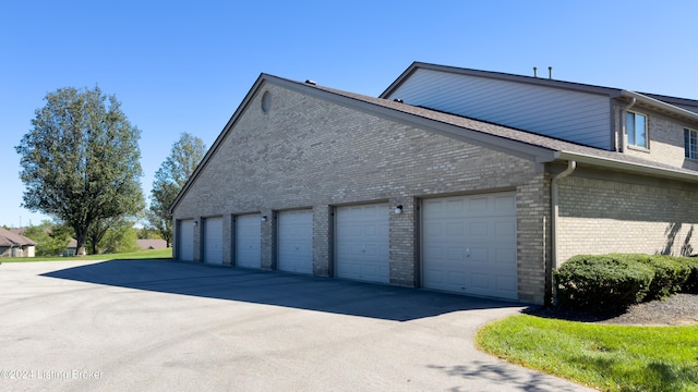 view of property exterior